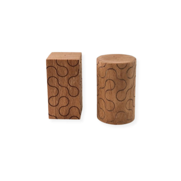 pattern salt and pepper shakers